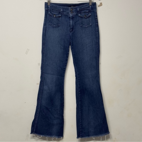 7 for All Mankind Flare Jeans Medium Wash Frayed Hem Denim 29 - Picture 1 of 7